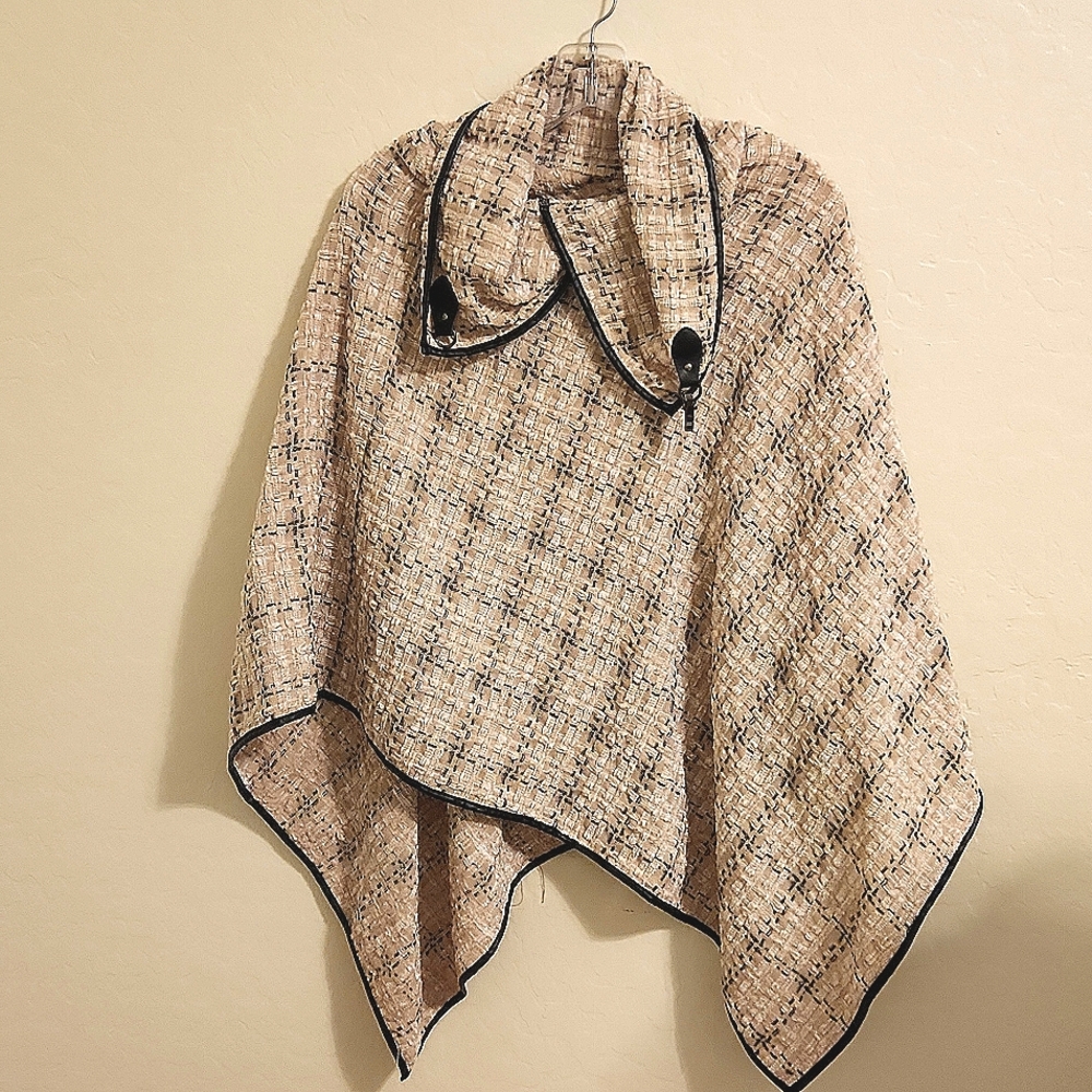 Poncho.
